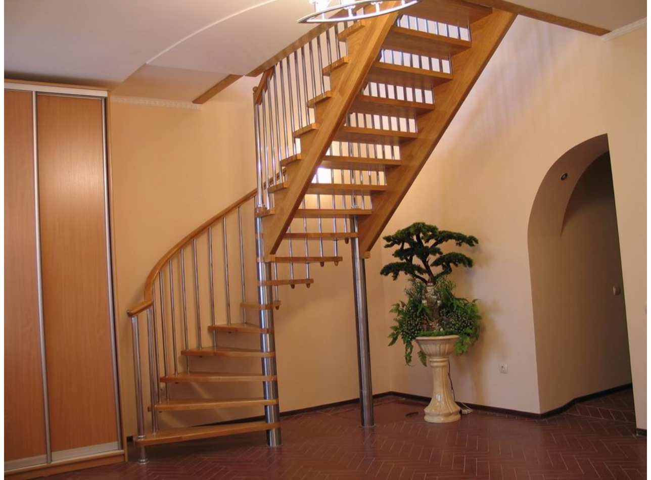 Куплю сходи. Лестница на второй этаж. Внутренние лестницы. Лестница на второй этаж в частном доме. Комбинированная лестница на второй этаж.