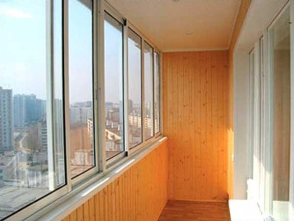 Материалы для отделки балконов и лоджий