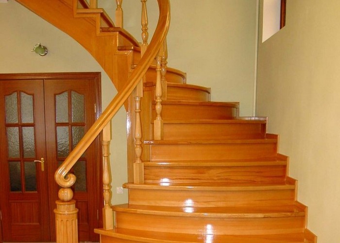 Выбор материала для будущей лестницы