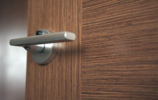 Разновидности дверных ручек