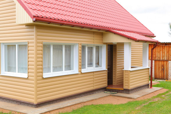 Виниловый сайдинг: особенности и преимущества Виниловый сайдинг: особенности и преимущества